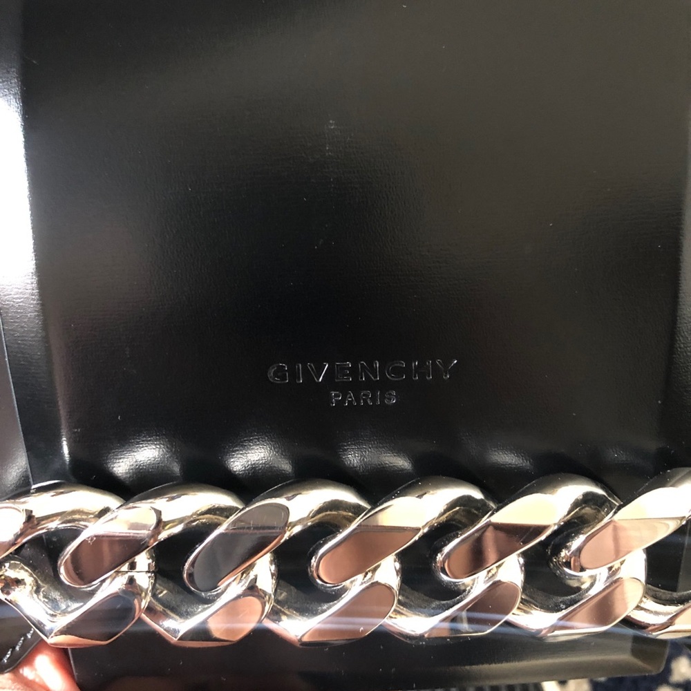 Givenchy Infinity Convertible Crossbody / Clutch - image 7